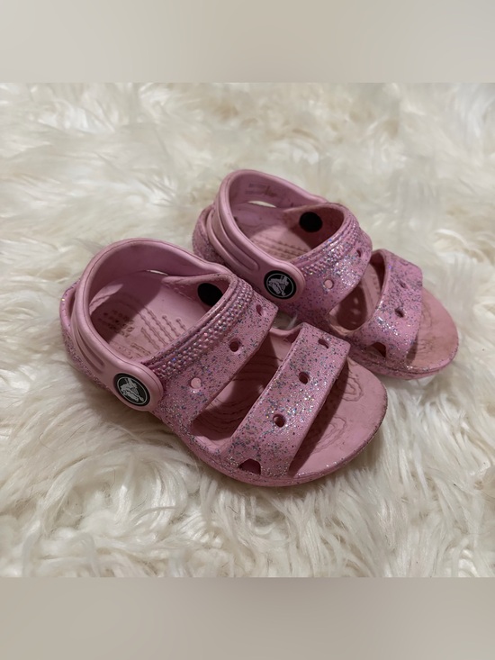 CROCS Other - Crocs baby pink sparkle sandals size 6
